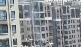 长春晨宇小区爆料事件最新,业主维权事件持续发酵，揭露物业管理乱象