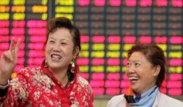 青岛大妈爆料新闻报道最新,揭秘青岛最新民生热点事件